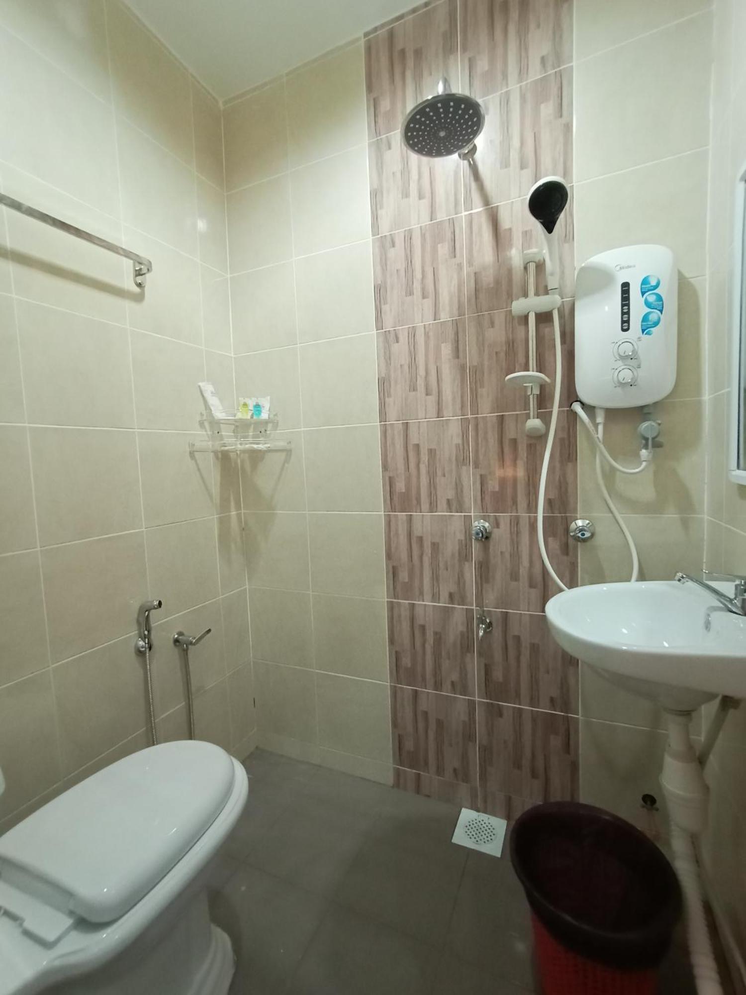 Dane & Shue Hotel Kok Lanas Kampong Kok Lanas Buitenkant foto